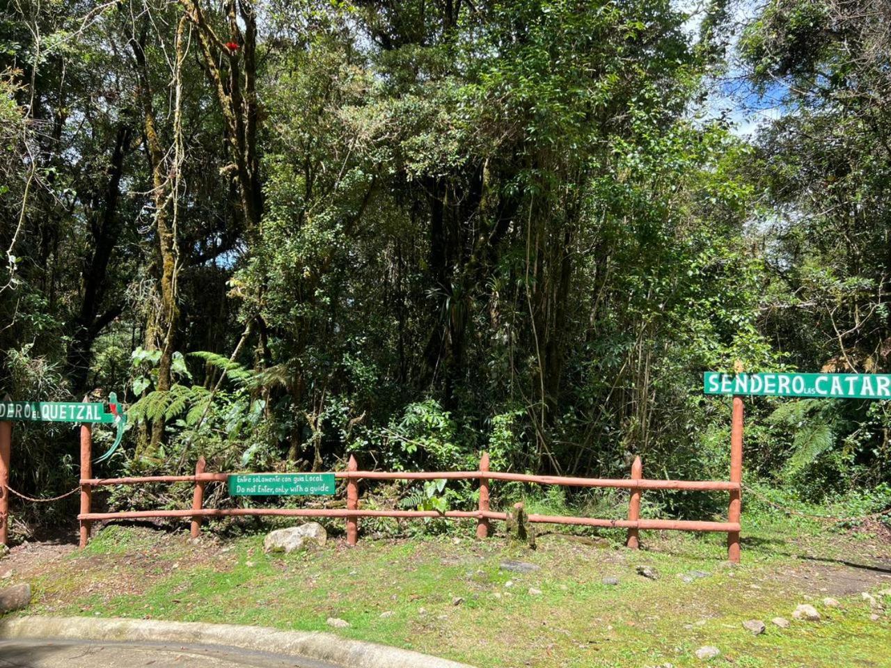Cabana Anturios San Jose  Exterior photo